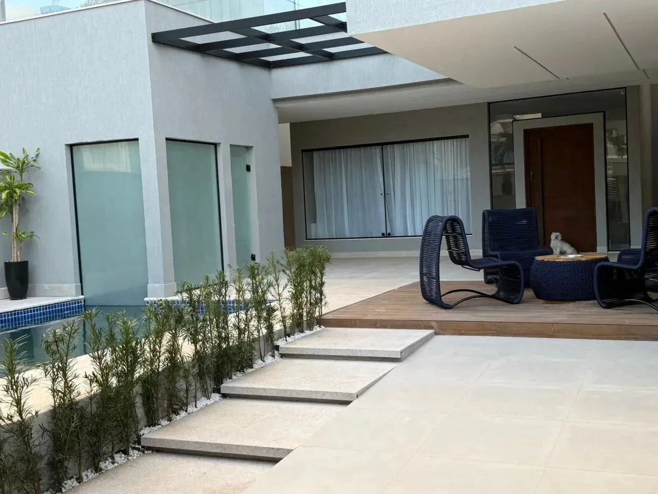 Furnished house with 5 bedrooms and an open kitchen — photo 8