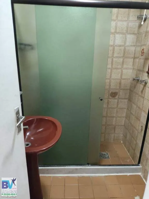 63 m² apartment with 2 bedrooms and 1 parking spot — photo 17