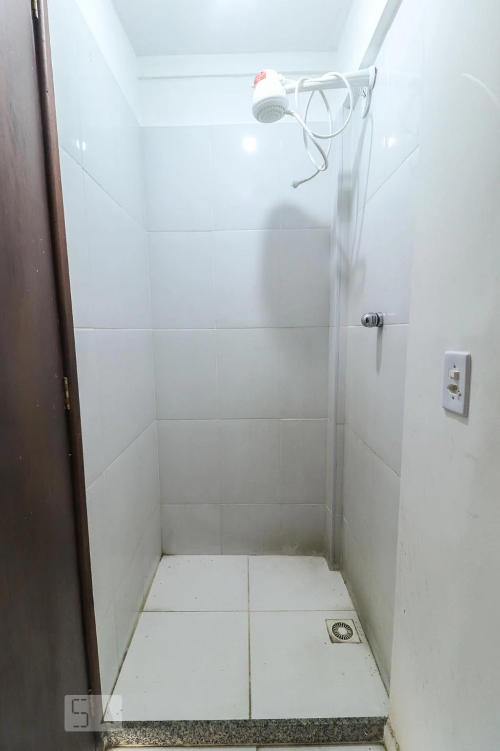 1-bedroom, 1-bath apartment with no parking — photo 4