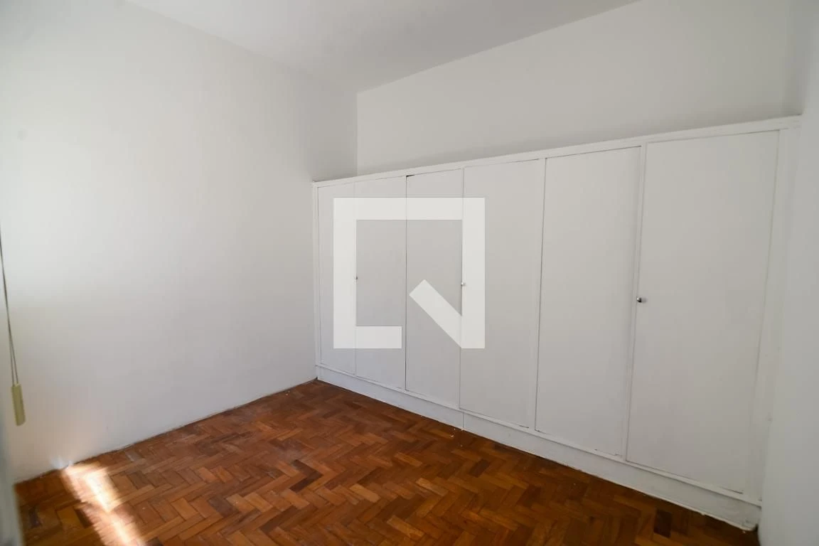 Apartamento com piso de madeira ou laminado, Maracanã — photo 23
