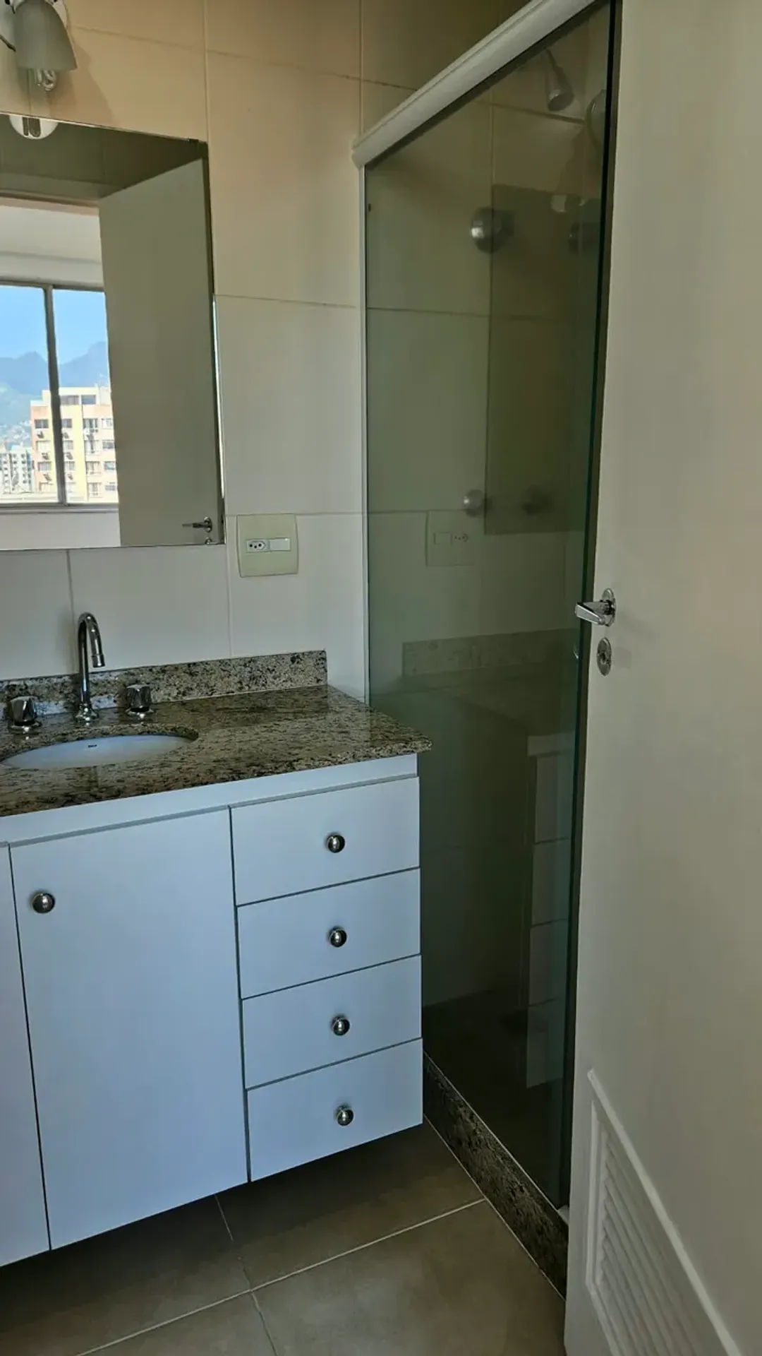 Apartamento com piso de madeira ou laminado, Tijuca — photo 8