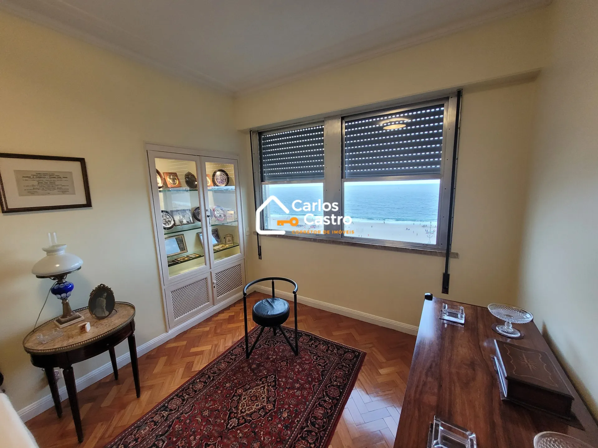 Apartment on the 9th floor with a bathtub — photo 34