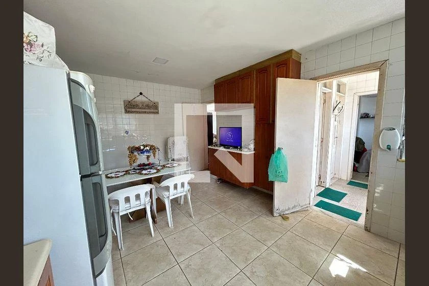 Квартира 400 м² з 4 спальнями та зоною для прання — photo 39