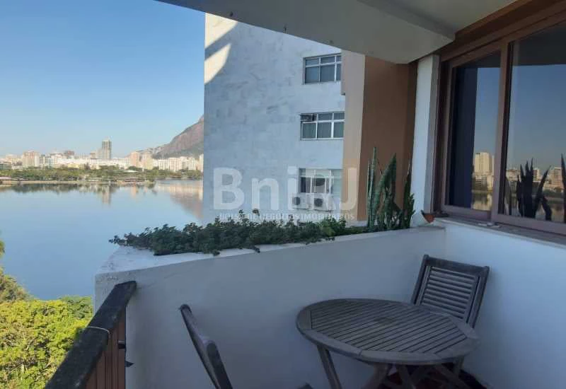Apartment, 76 m², with a water view — photo 8