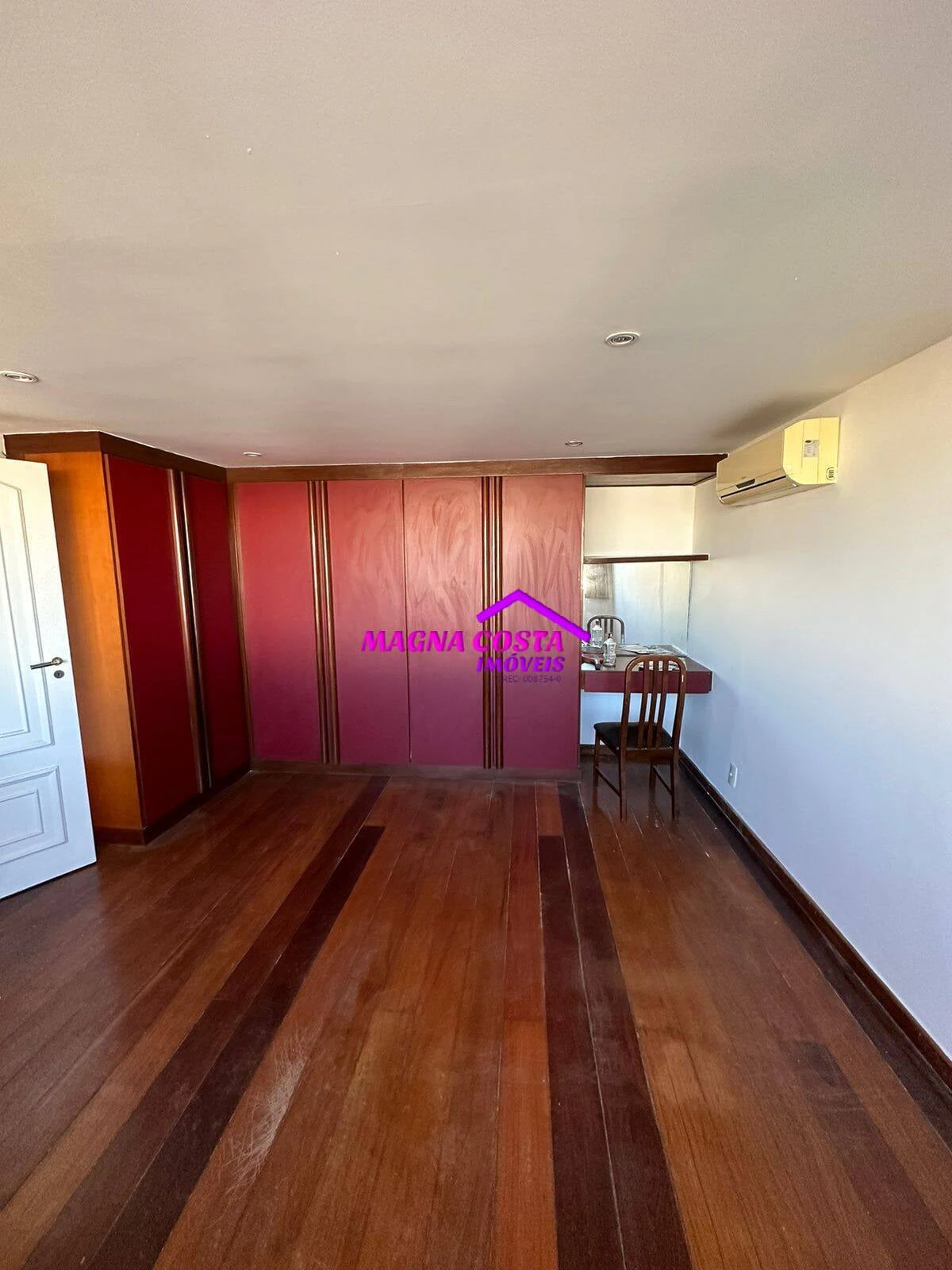 Cobertura de 4 quartos com terraço e varanda — photo 29