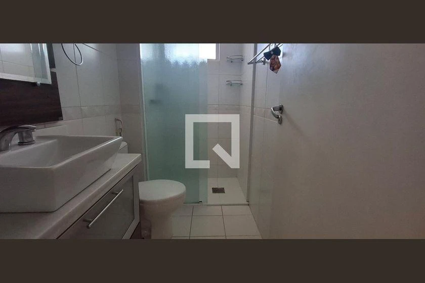 3-bedroom apartment in a building with a pool — photo 18