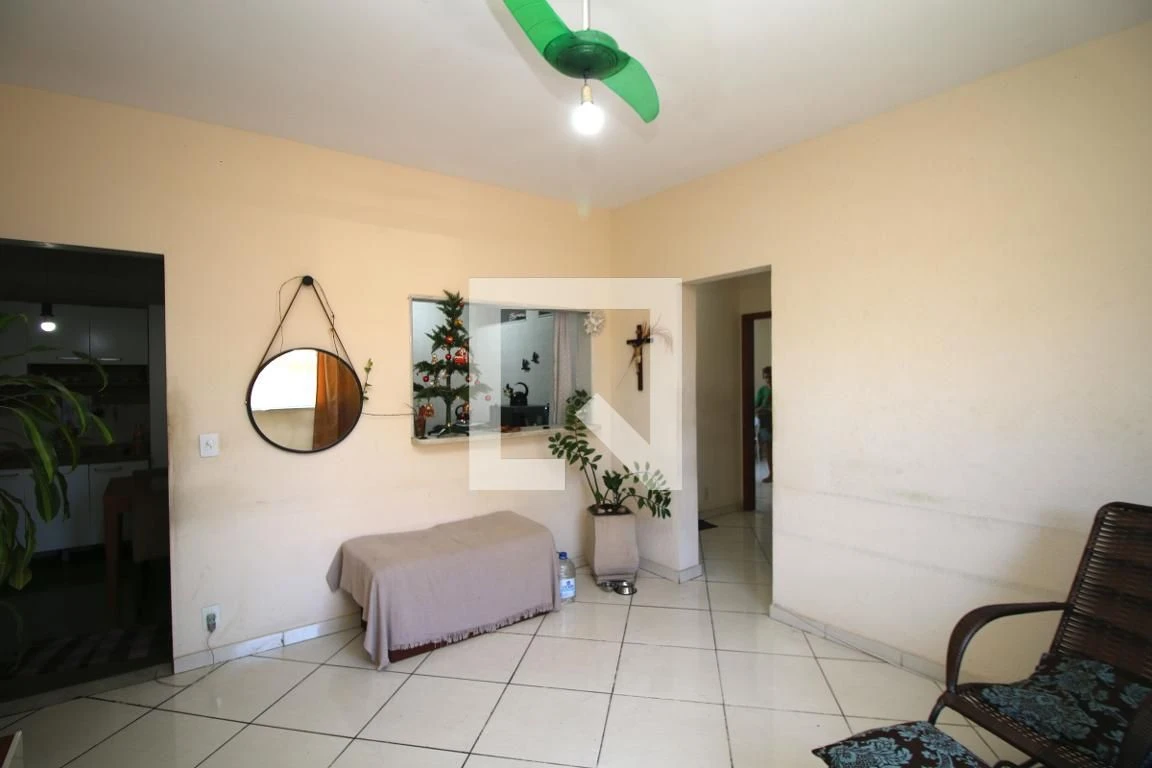 2-bedroom apartment with a home office — photo 26