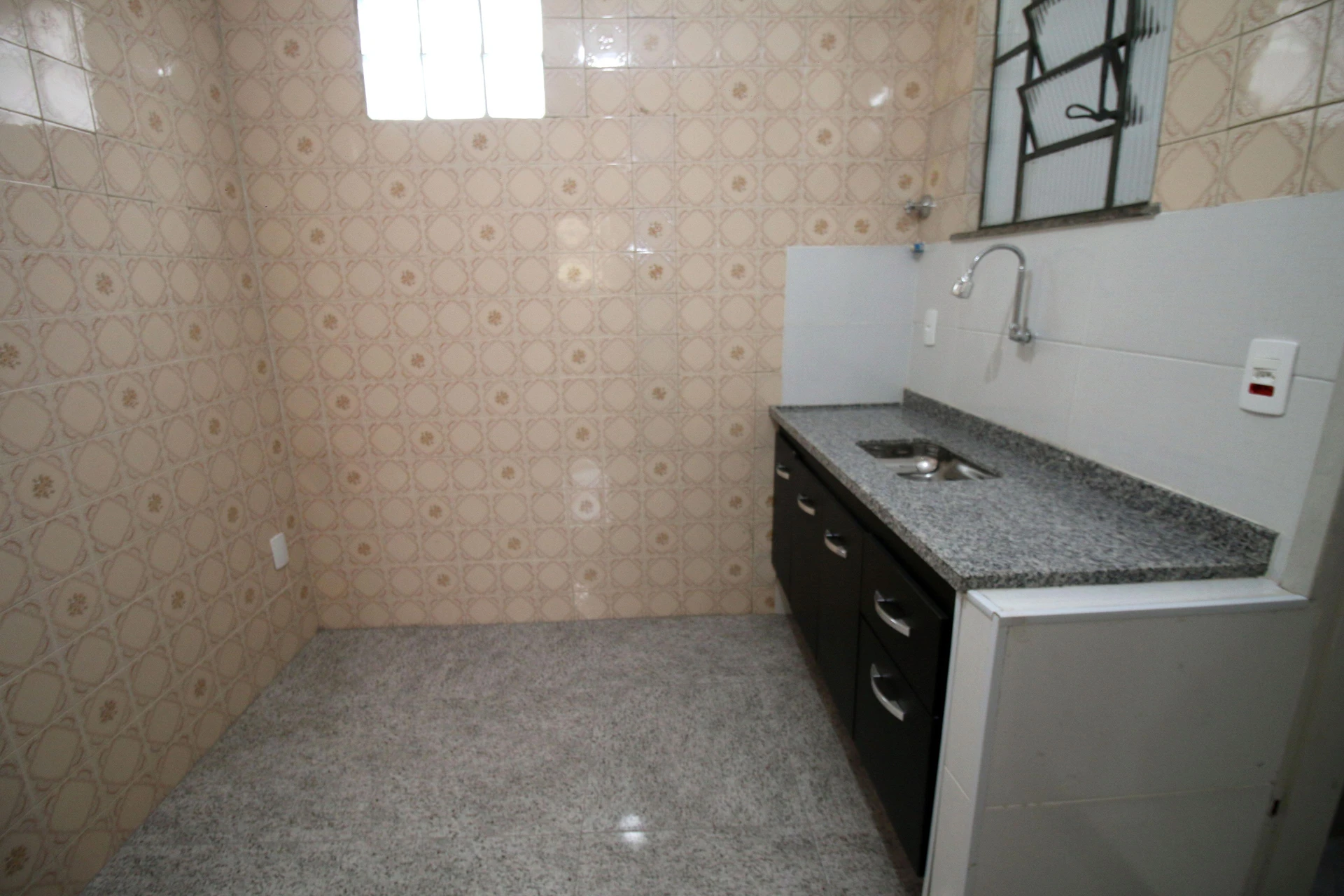 Casa sem mobília com 2 quartos e quintal privativo — photo 20