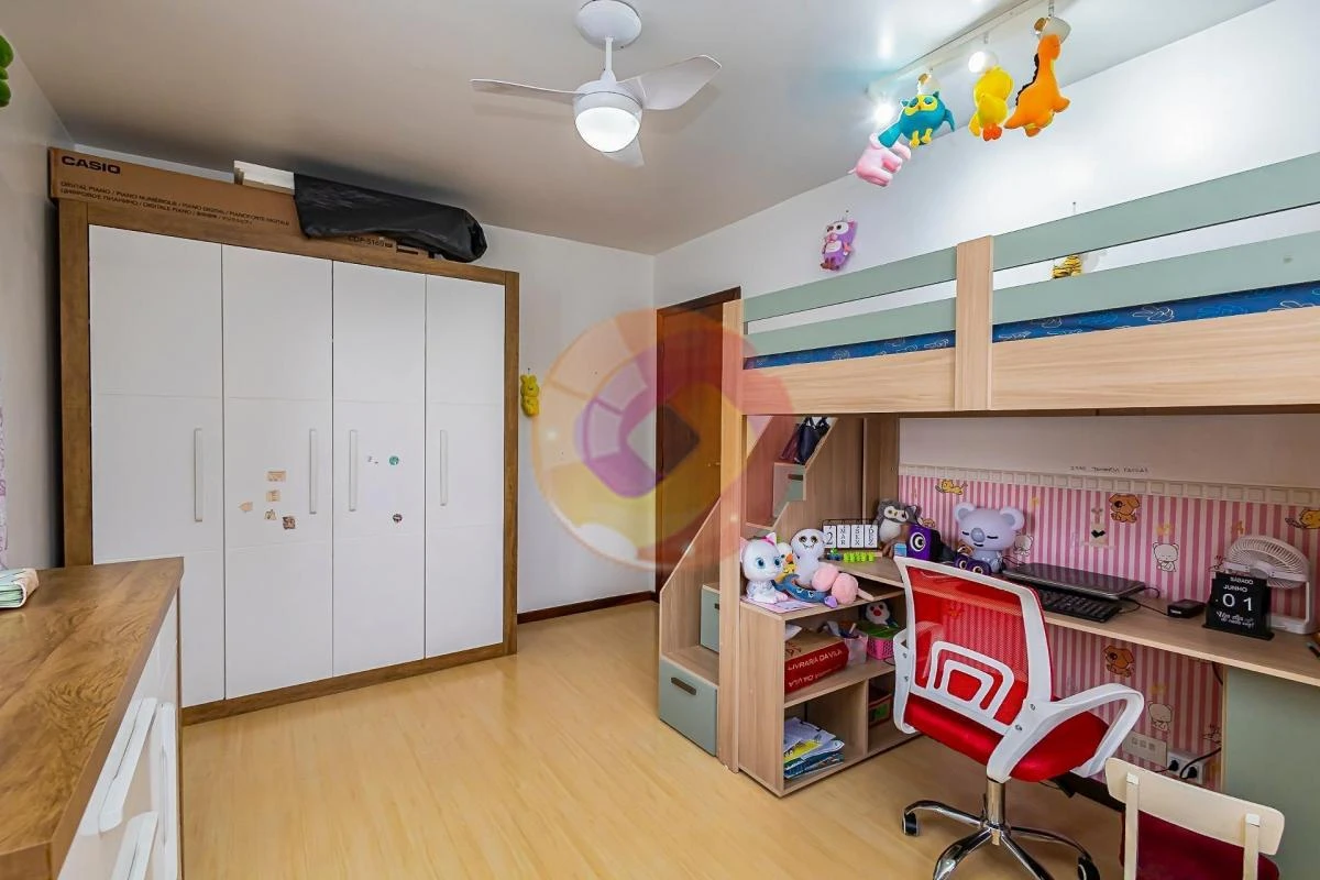 3-bedroom house with a washing machine in Curitiba — photo 38