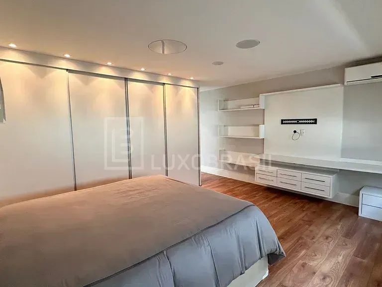 Casa moderna com 3 quartos e 5 vagas de garagem — photo 30