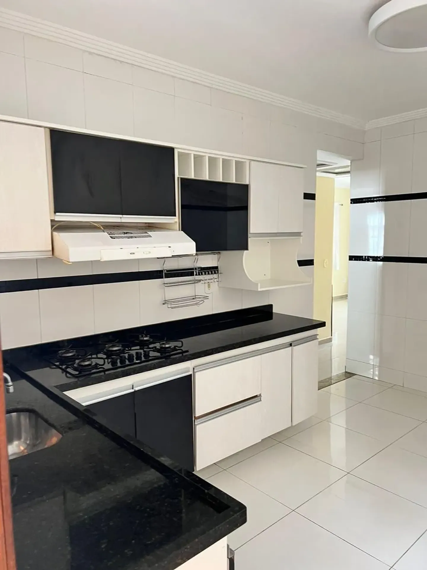 100 m² house with a private pool and a grill on the balcony — photo 20