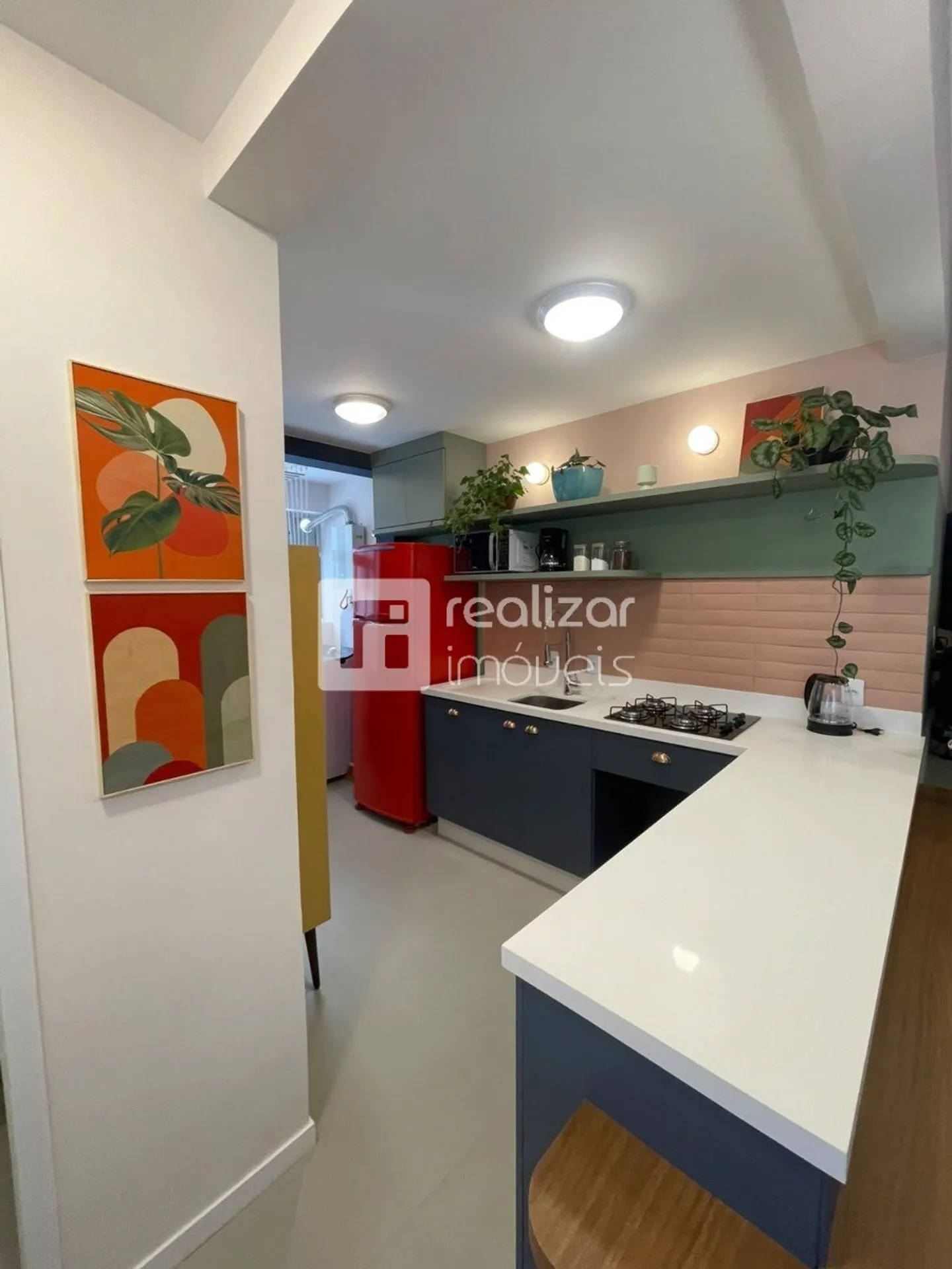 Furnished one-bedroom, 65 m² apartment in Florianópolis — photo 2