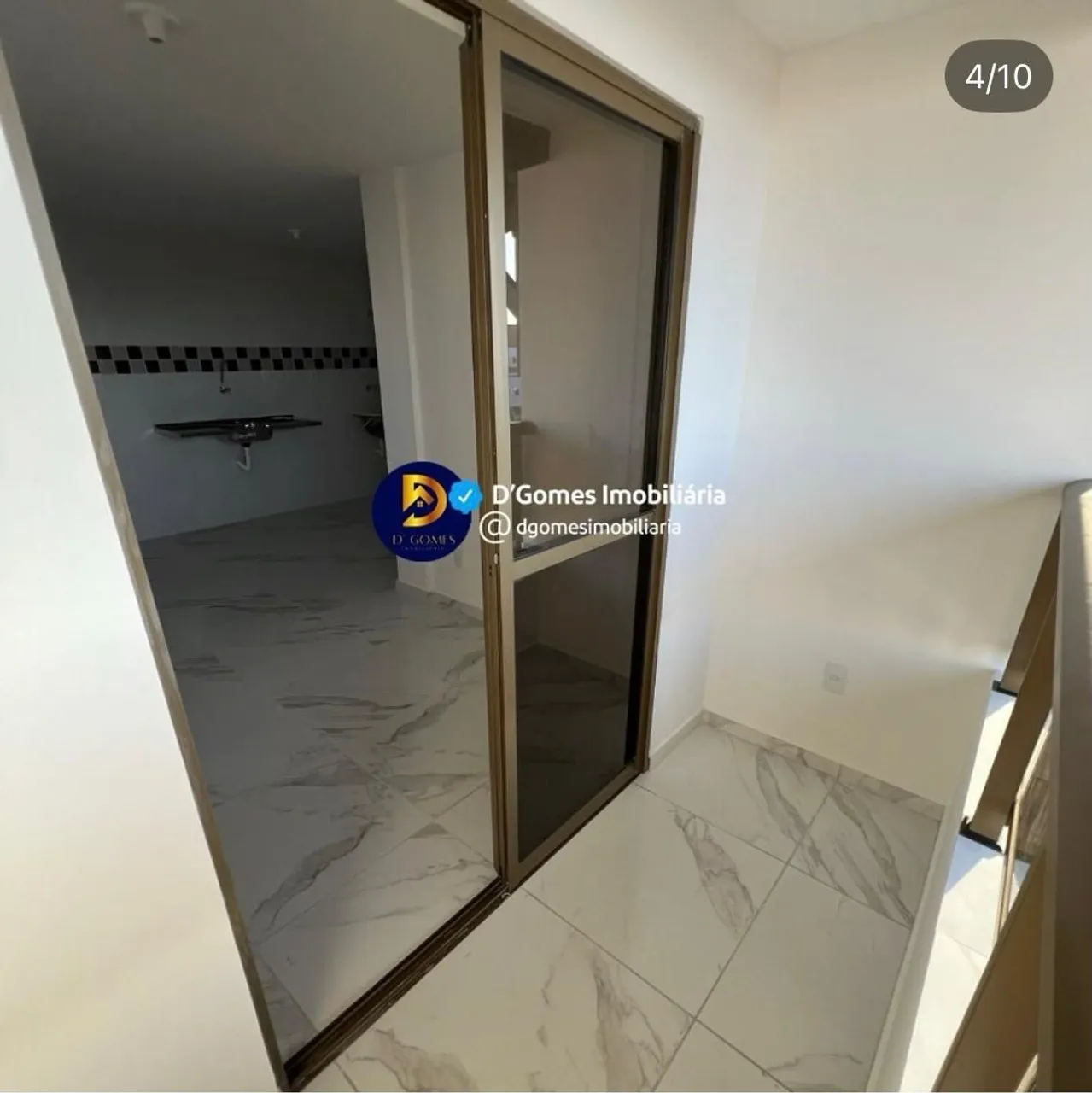Apartamento para alugar com varanda e 2 quartos