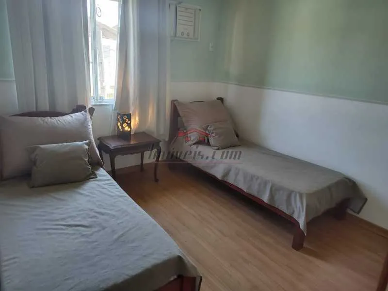 Duplex house with 4 bedrooms and 3 bathrooms and 6 parking spots — photo 11