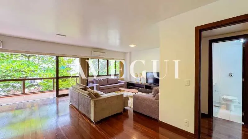 Furnished 2-bedroom apartment with 2 bathrooms — photo 11