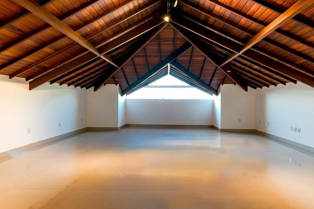 House with 4 en-suite bedrooms and 7 baths at 630 m² — photo 5