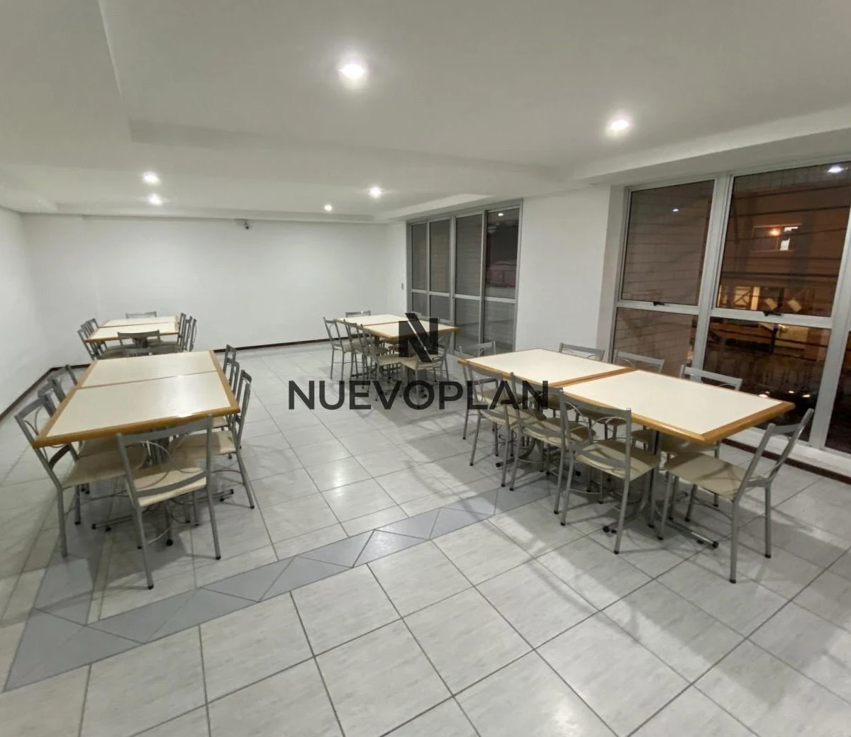 Park view in a one-bedroom apartment, 34 m² — photo 2