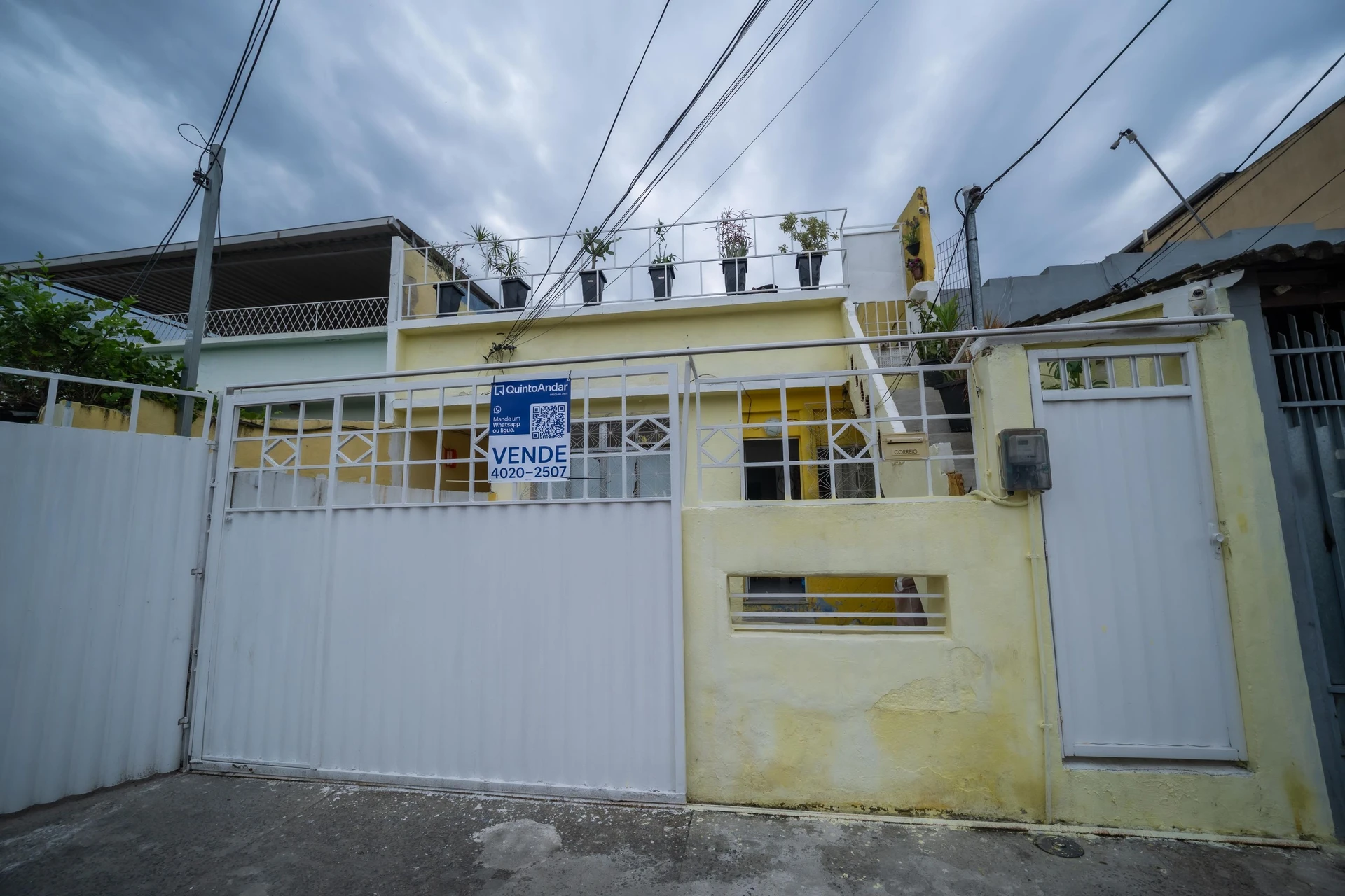 2-bedroom house with a washing machine in Rio de Janeiro — photo 32