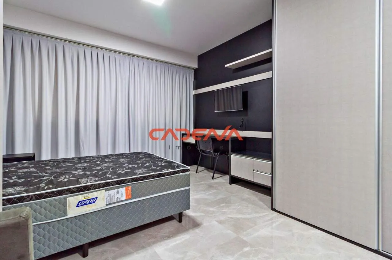 Furnished studio with open-plan kitchen and 1 bedroom — photo 7