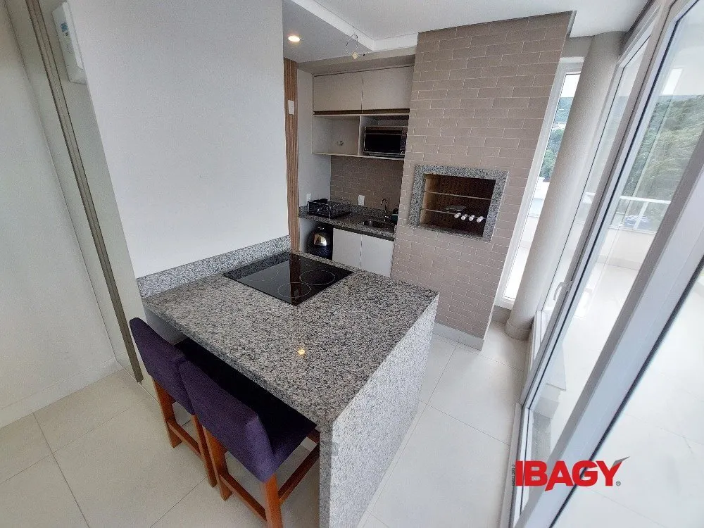 Apartamento de 1 dormitorio con cocina abierta — photo 4