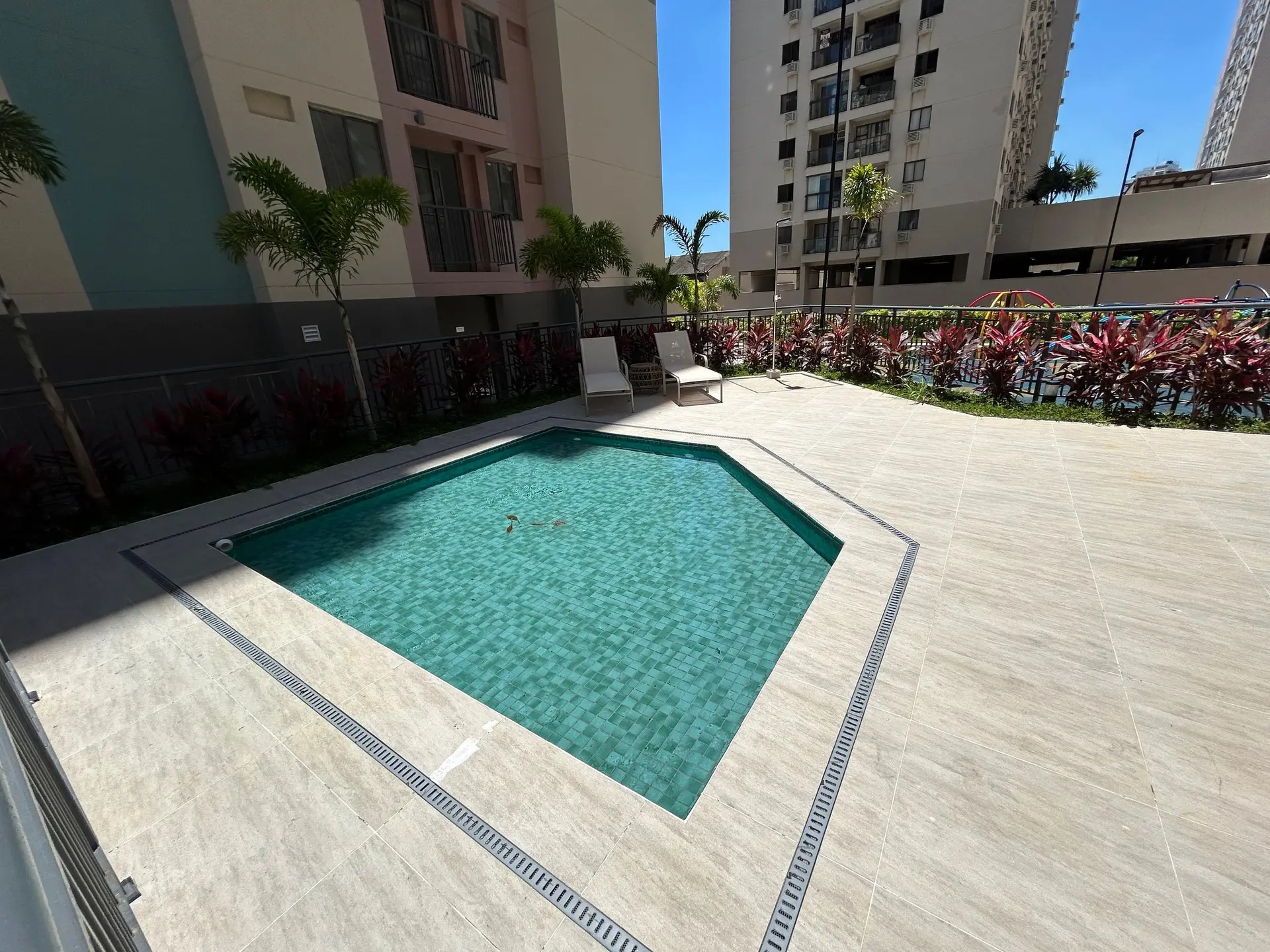 Apartamento mobiliado de 2 quartos com máquina de lavar — photo 25