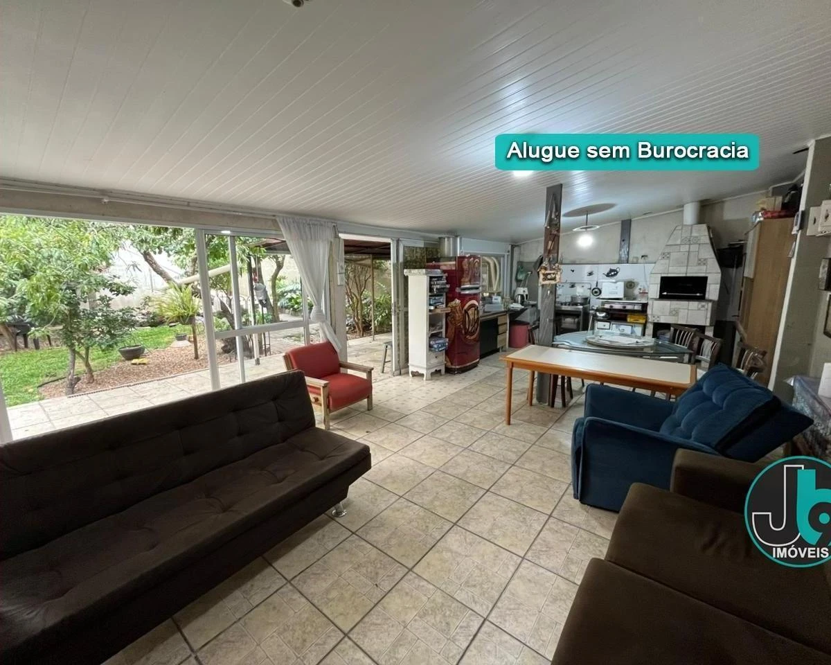 Furnished house with 5 bedrooms and 3 bathrooms — photo 26