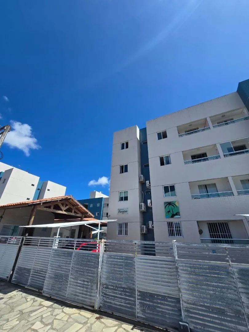 2-bedroom apartment with a washing machine in João Pessoa — photo 15
