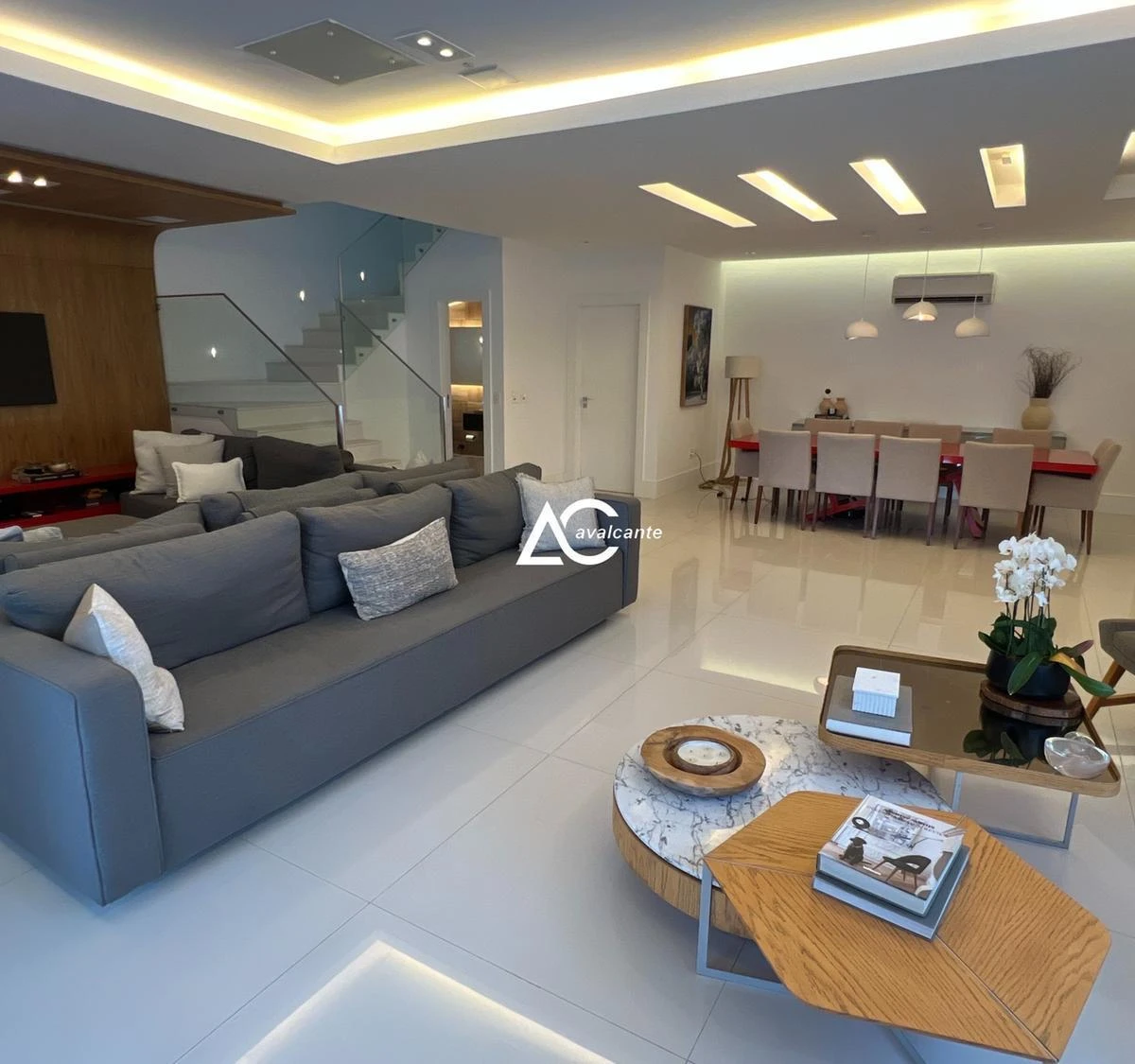 Furnished 4 en-suite home with 400 m² — photo 11