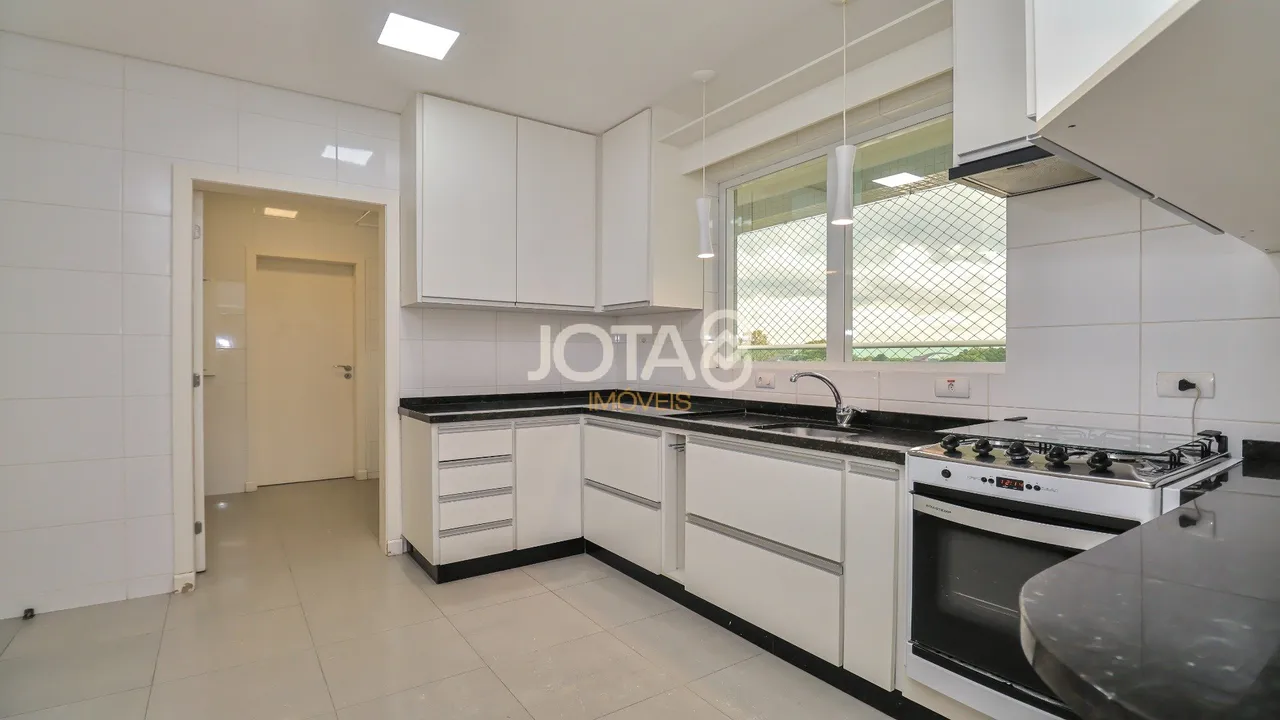 Орендна квартира з 4 спальнями та 329 м² — photo 14