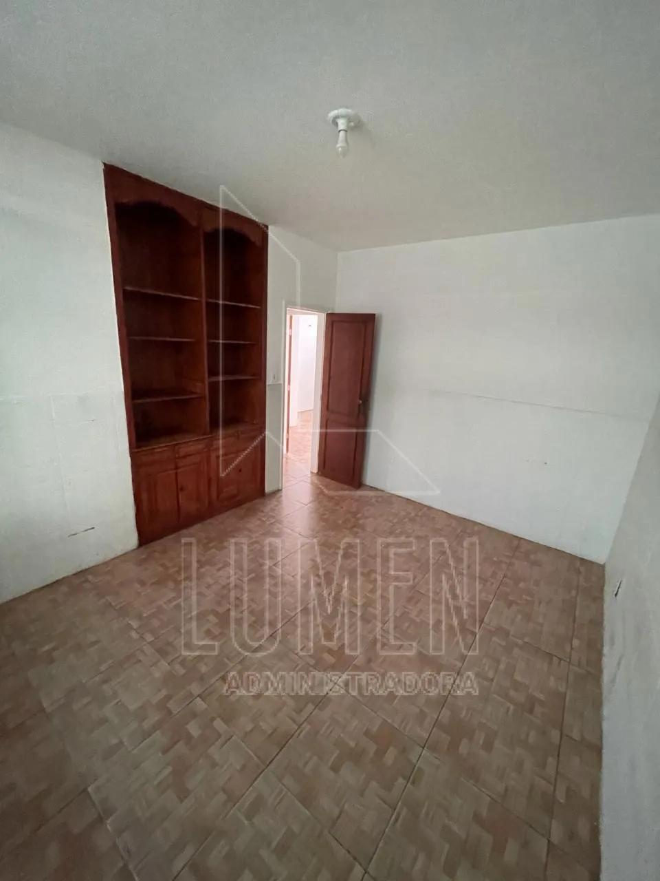 Rental house with 4 bedrooms and 2 bathrooms, 2 parking — photo 15