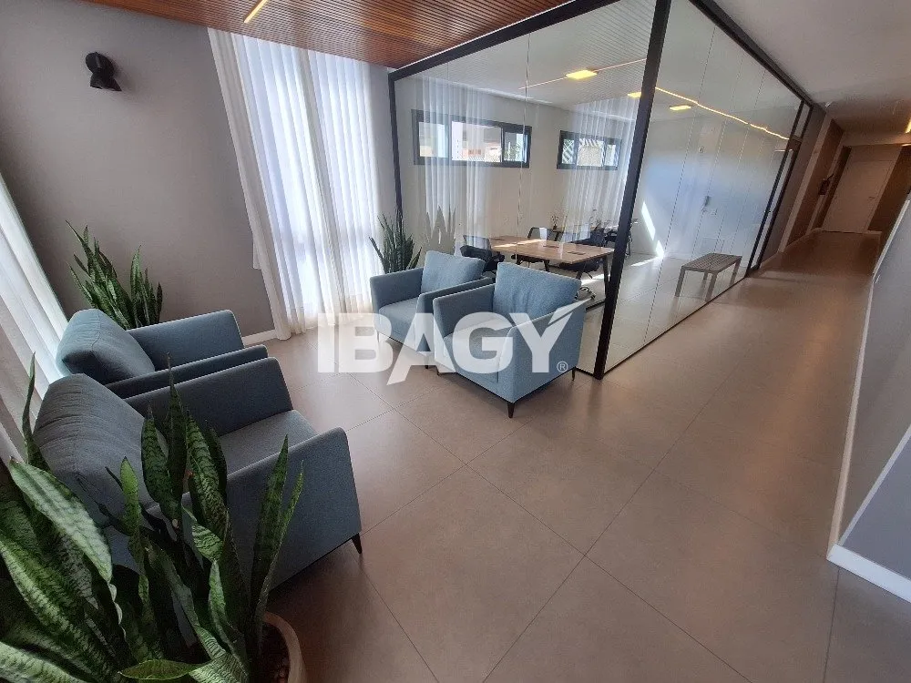 59 m² furnished studio with a ready workspace desk — photo 36