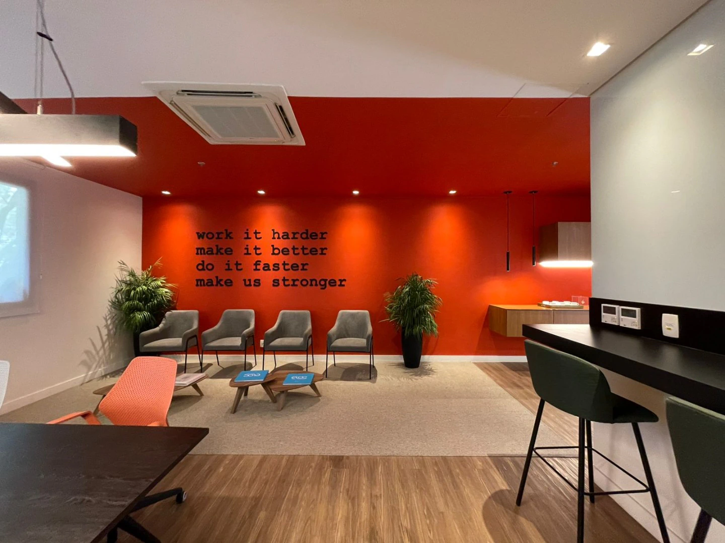 Apartamento de 2 quartos com suíte e 3 banheiros de 86 m² — photo 15
