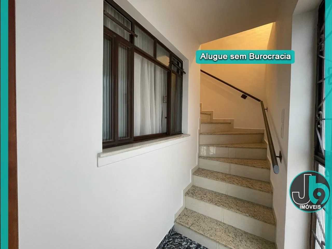 Furnished house with 5 bedrooms and 2 bathrooms — photo 33