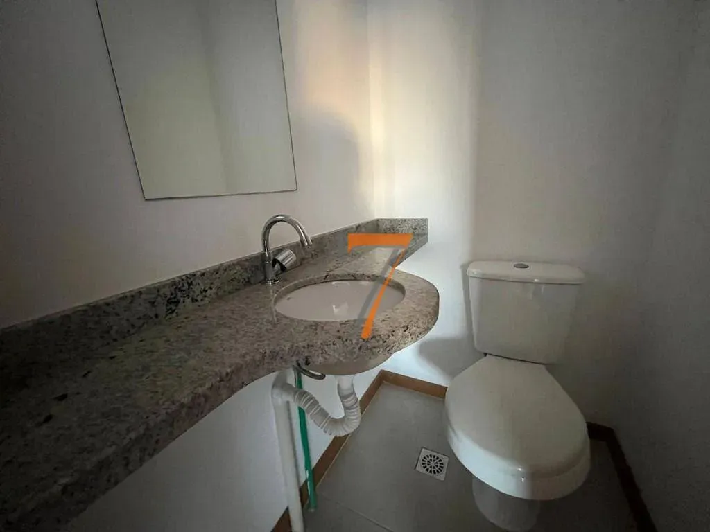 3-bedroom apartment with private garden and 337 m² — photo 22