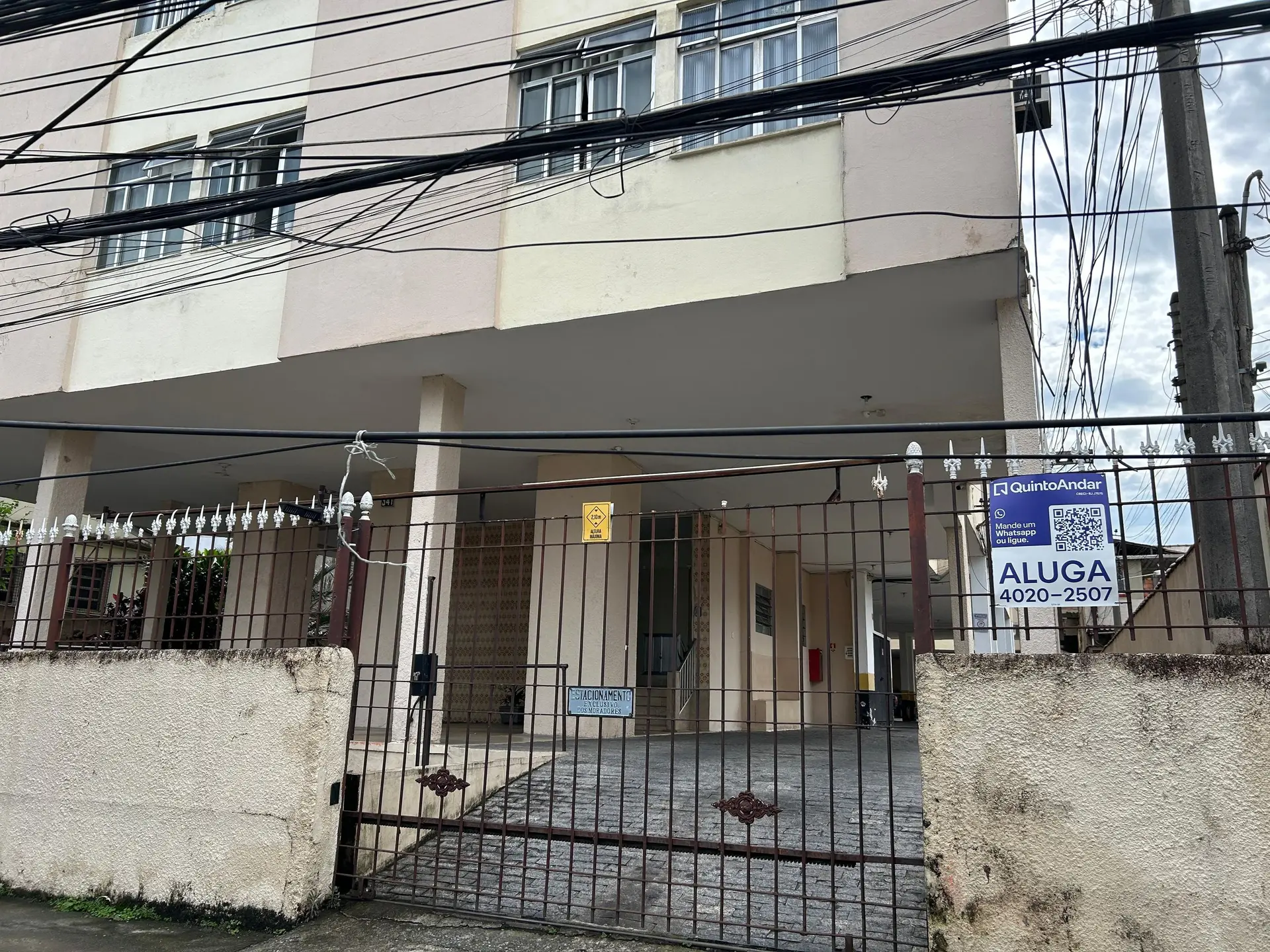 Unfurnished 1-bedroom apartment with 1 parking space — photo 10