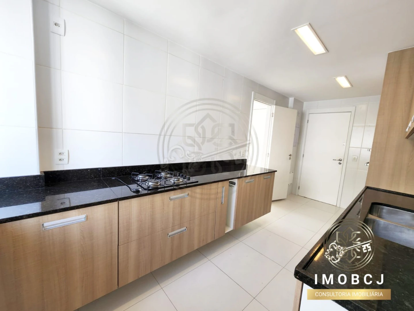 166 m² apartment with 4 bedrooms and private BBQ — photo 22