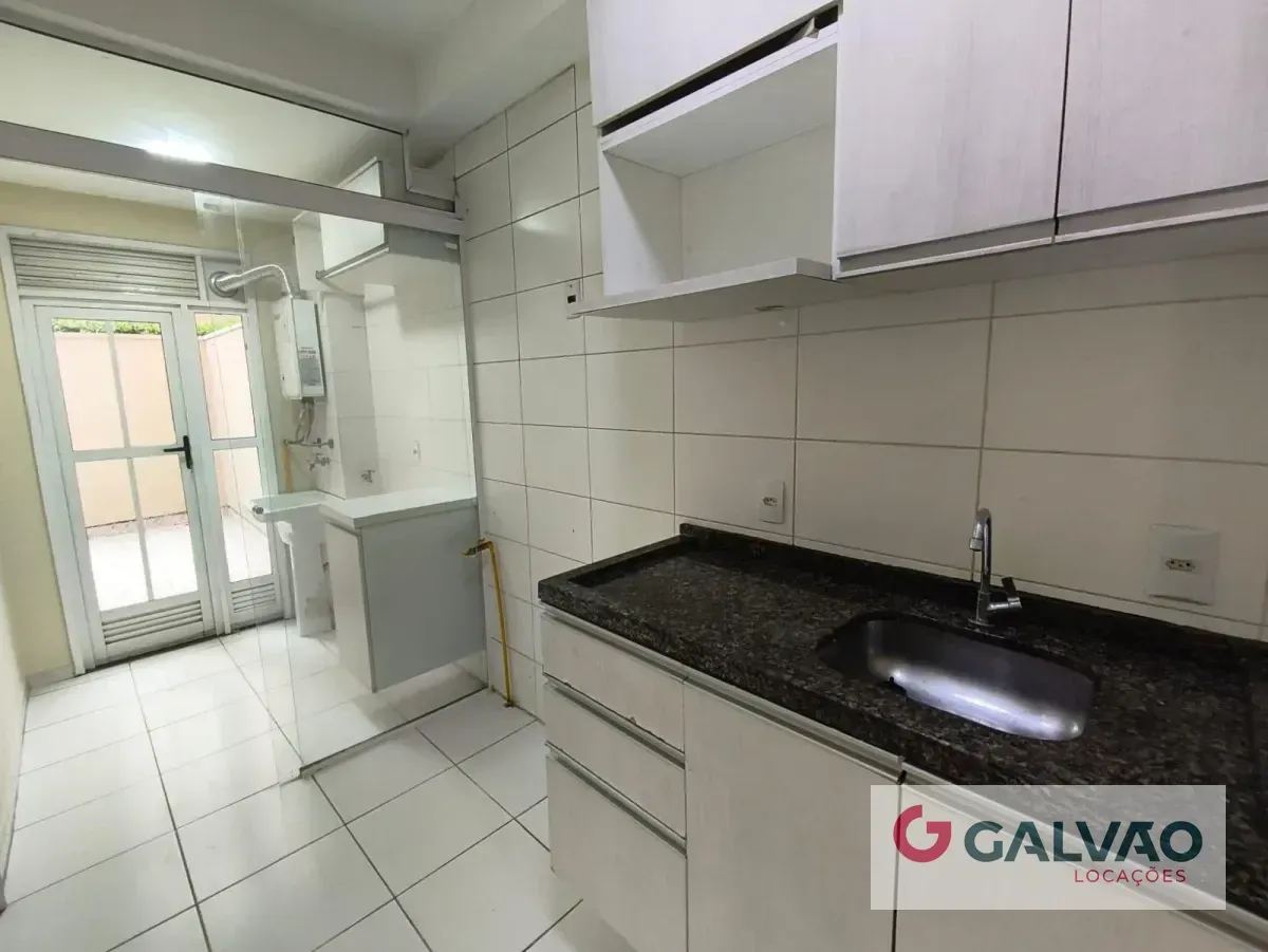 64 m² apartment with a washing machine and a home office — photo 2