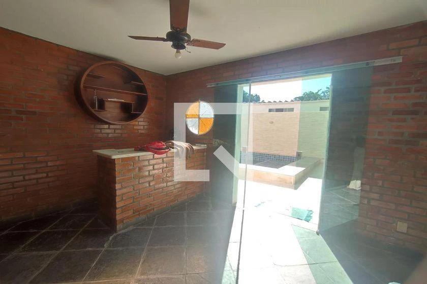 600 m² house with 5 bedrooms and balcony barbecue — photo 27
