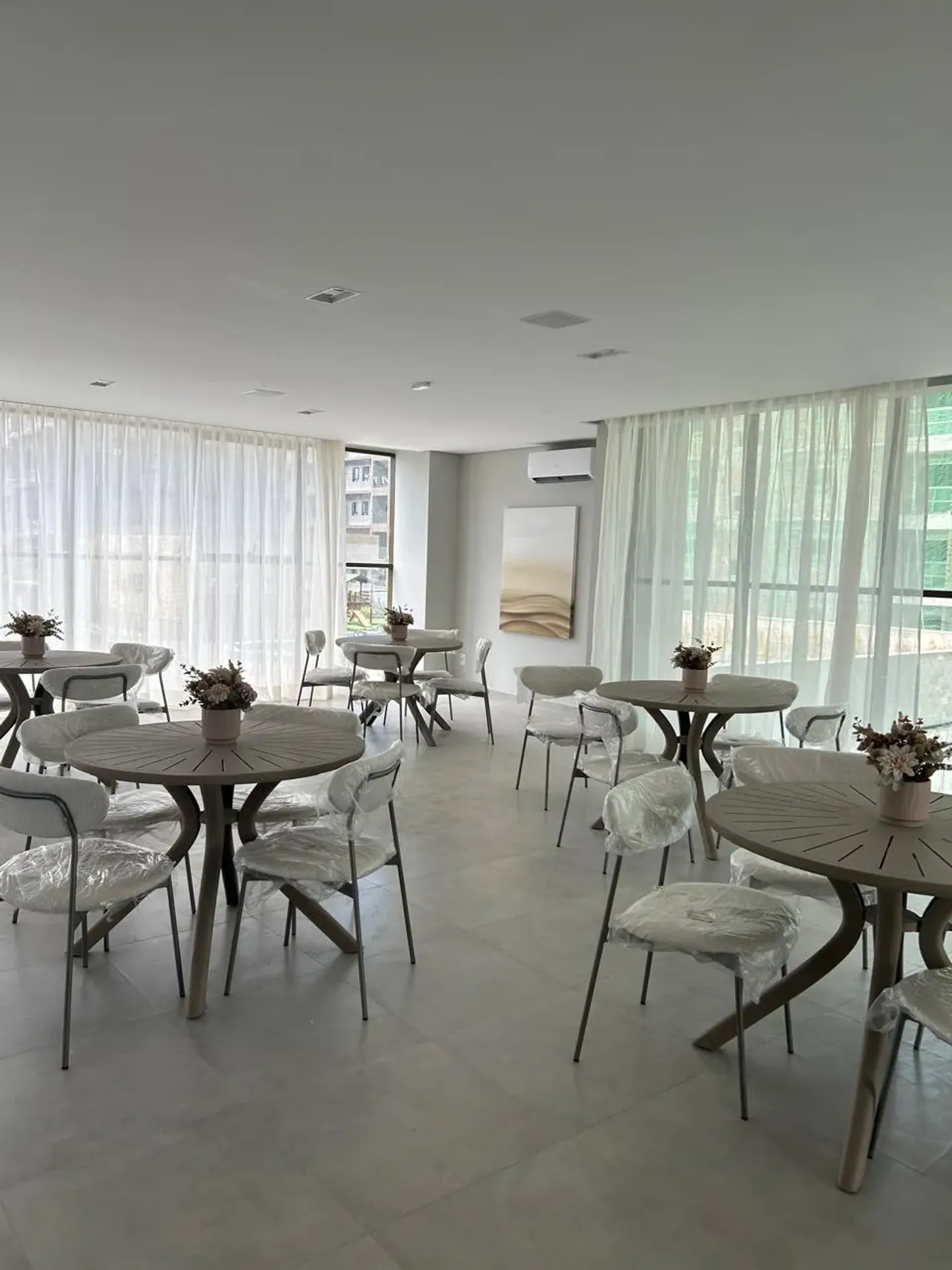 2-bedroom apartment with en-suite and 2 bathrooms — photo 17