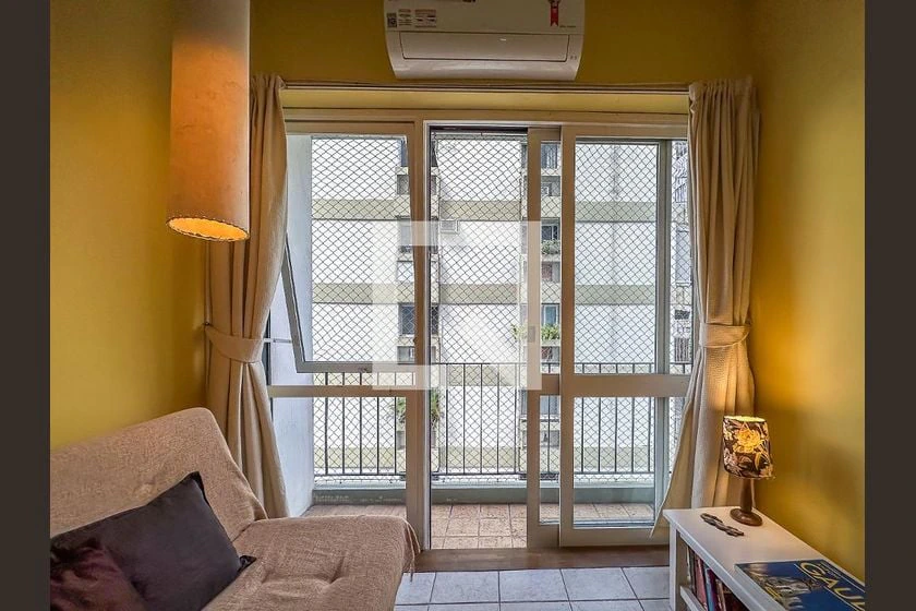 1-bedroom apartment with 2 bathrooms and a balcony — photo 17