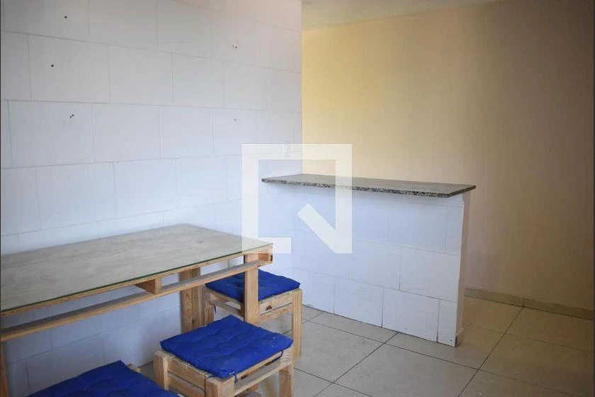 Apartment with parking and a glass-enclosed shower — photo 36