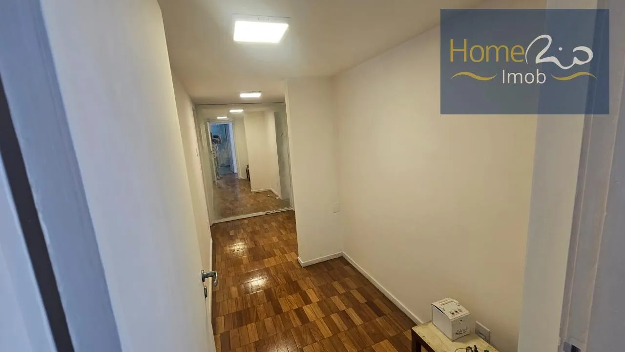 Furnished apartment, 155 m², with floor-to-ceiling windows — photo 29