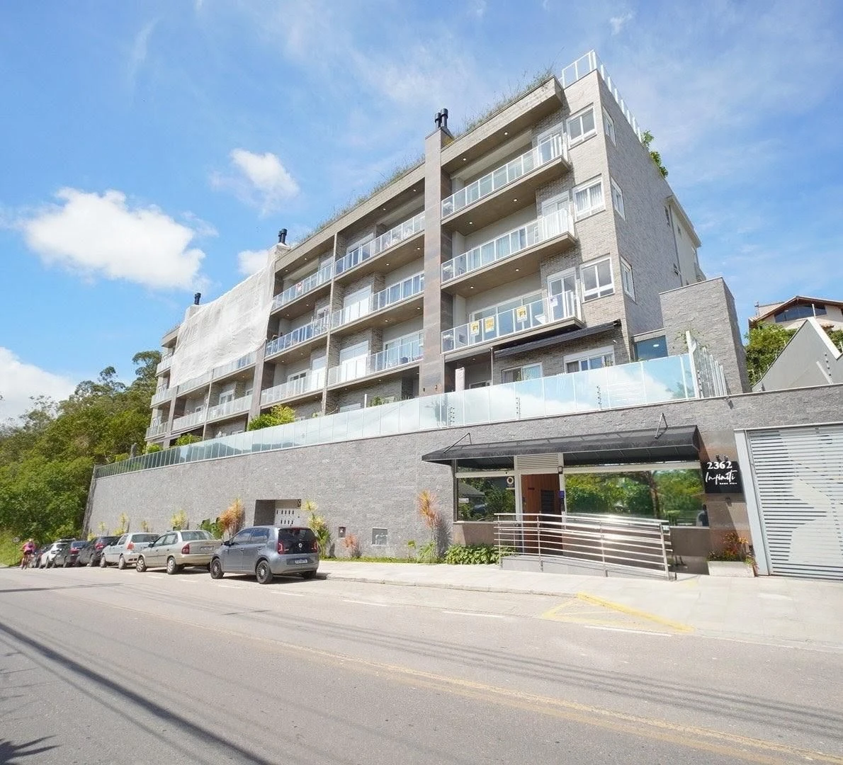 Джакузі та 3 спальні: квартира 159 м² — photo 37