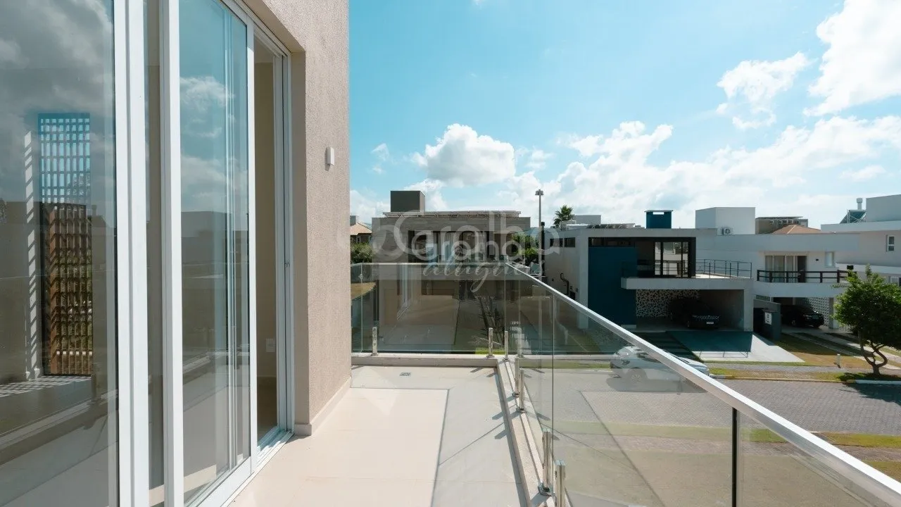 House, 343 m², with a bathtub — photo 32
