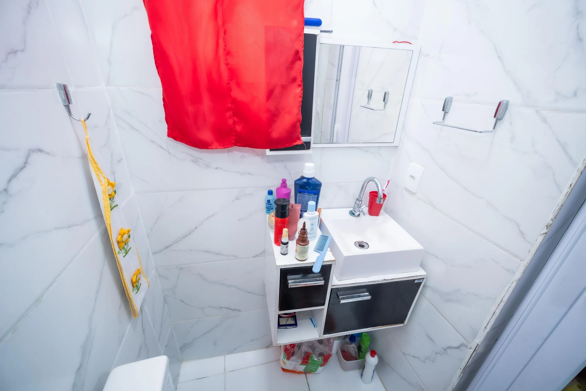 2-bedroom house with a washing machine in Rio de Janeiro — photo 27