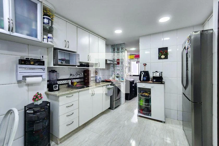 Furnished 100 m² apartment with 2 bedrooms and balcony — photo 11