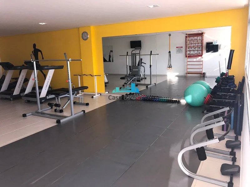 Квартира з 3 спальнями з власною ванною і 216 м² — photo 30