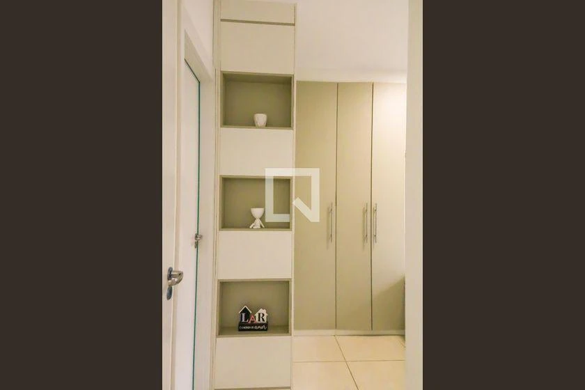 2-bedroom apartment with a home office — photo 80