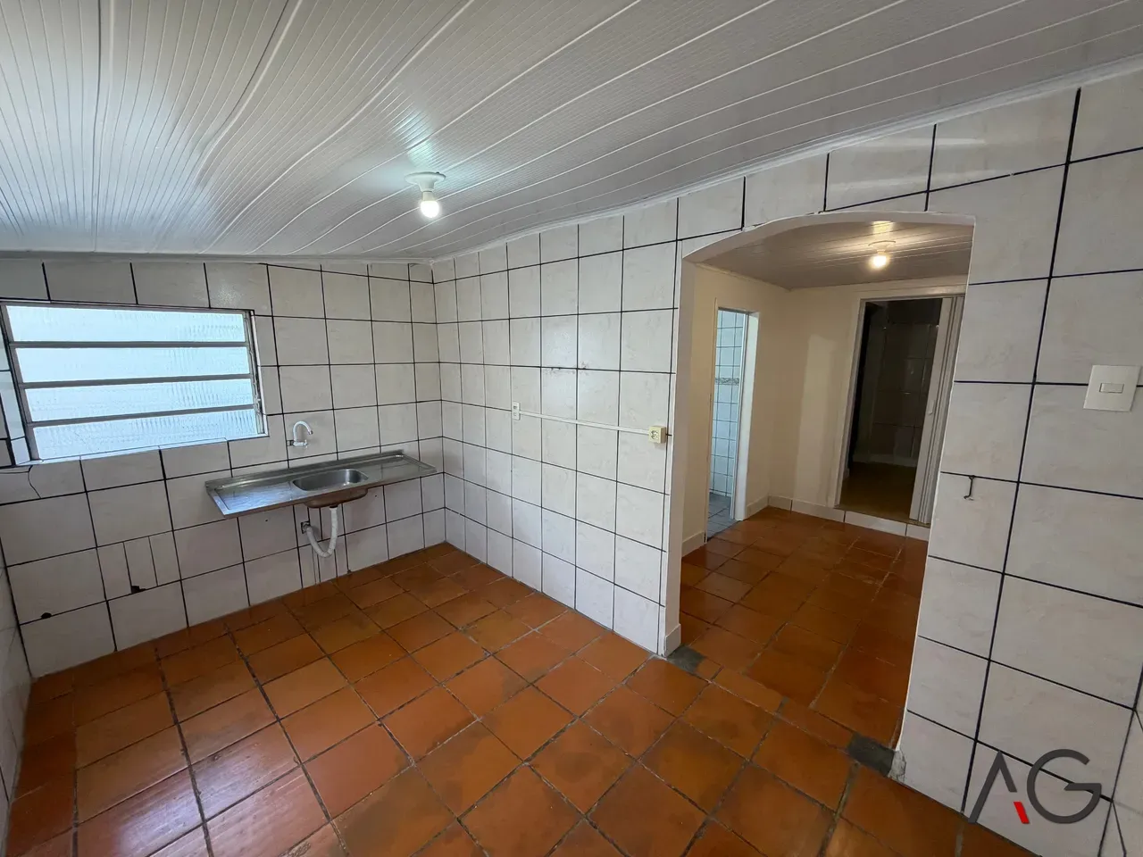 House with 3 bedrooms, 1 bath and about 66 m²