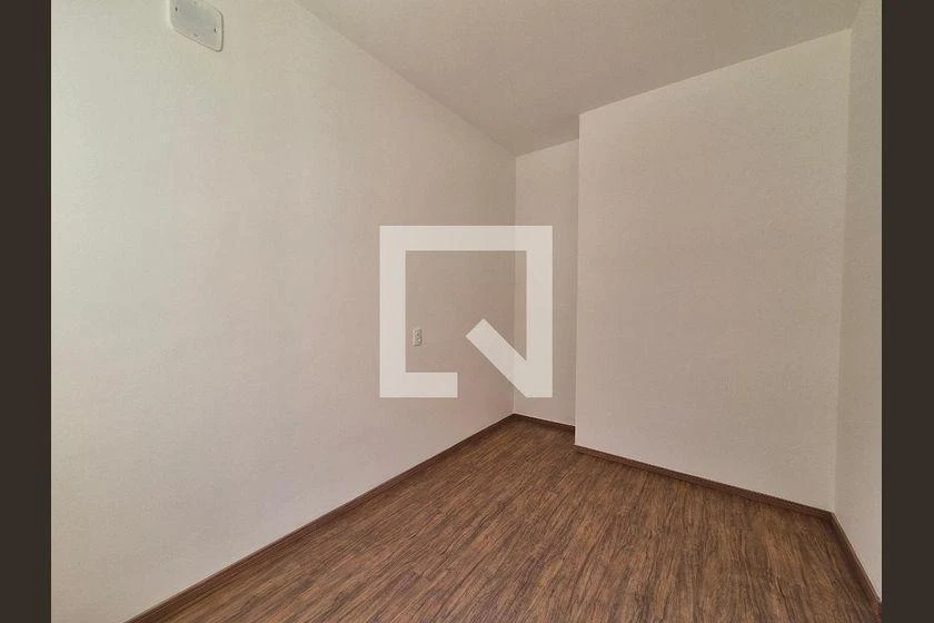 63 m² apartment with a home office and a washing machine — photo 12